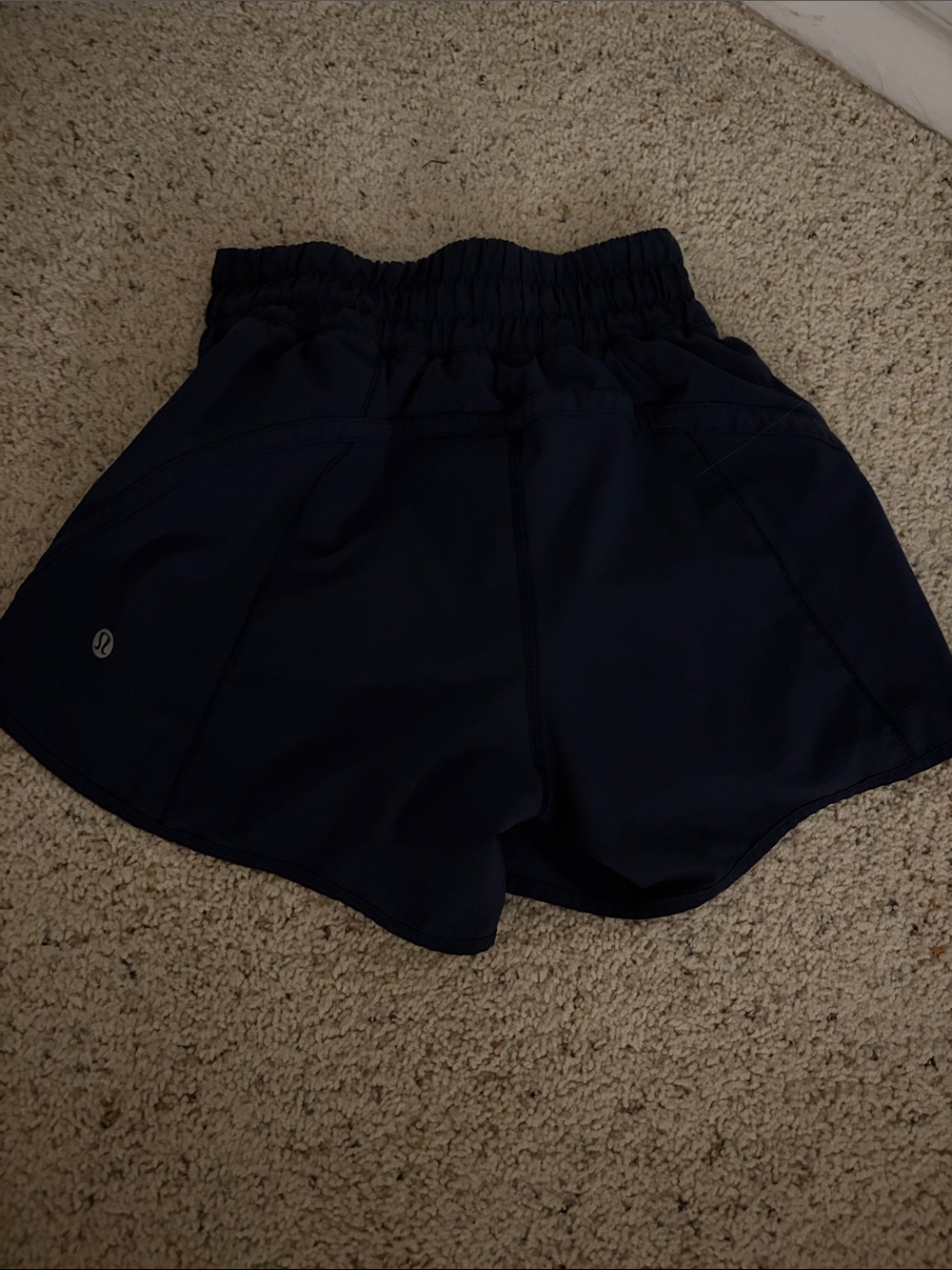 Lululemon Navy speed up shorts 5 inch inseam
